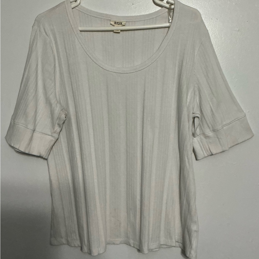 a.n.a Women's White Short Sleeve Tee